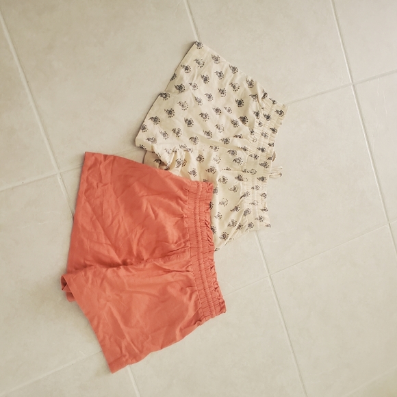 A New Day Bundle: 2 High-Rise Pull-On Lightweight Linen Blend Paperbag Shorts M - Picture 7 of 9